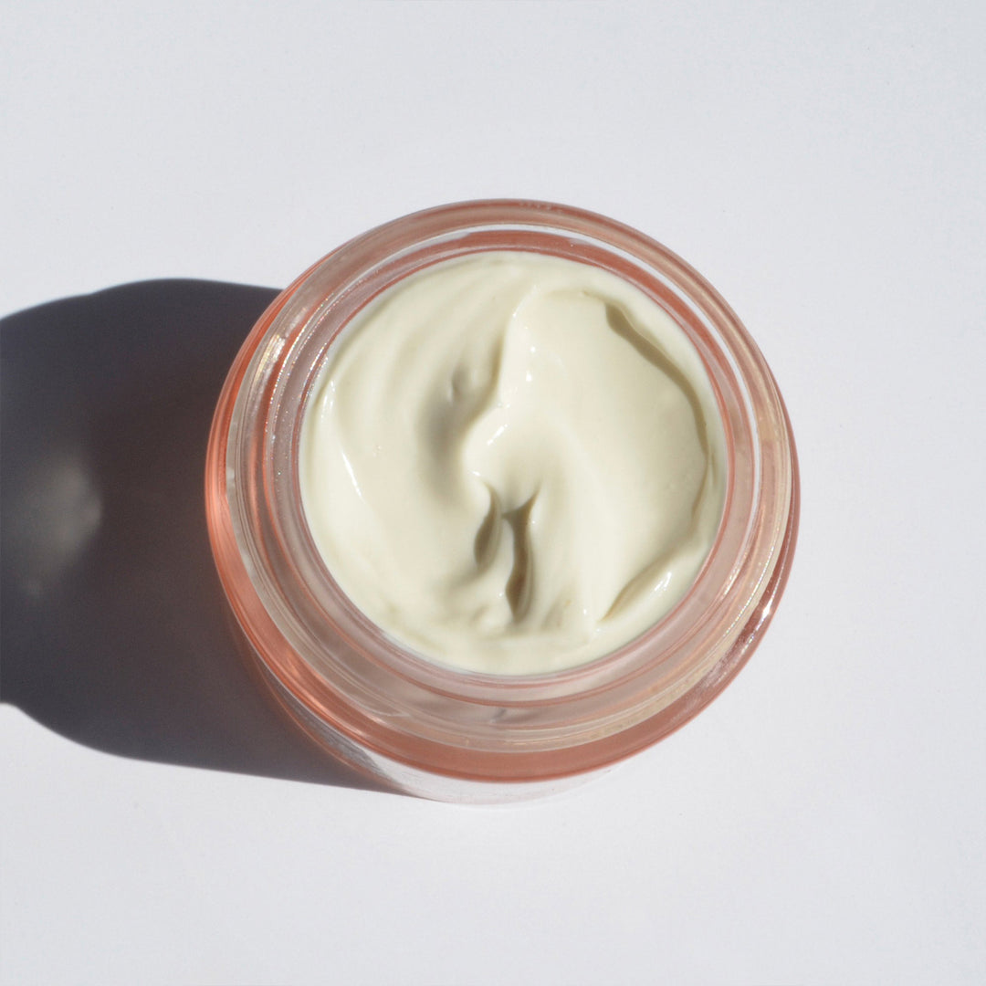 Fermitif Neck Renewal Cream Texture Shot